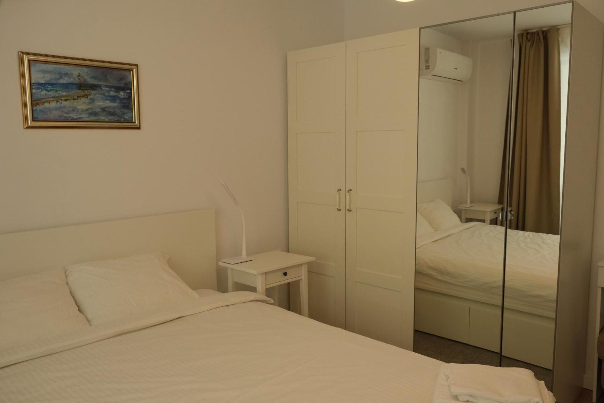 Bucharest Booking Apartments-Self Check-In Exteriör bild